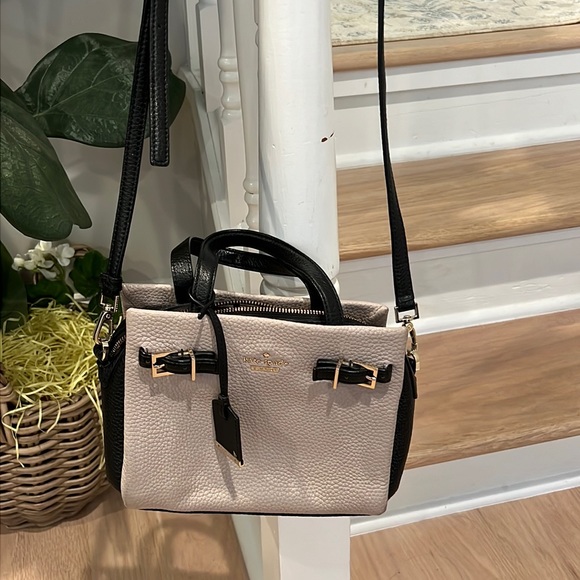 Kate spade black and light purple cream bag. - Picture 1 of 6